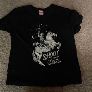 Women’s Shoot for the Stars' Graphic Tee - Black